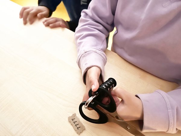 Rätselspaß bei dem Escaperoom-Erlebnis